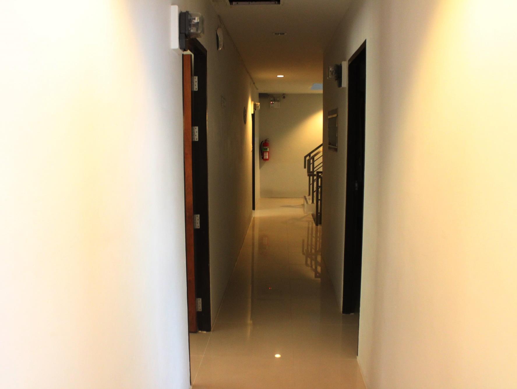 Coffee Mania House Hotell Phuket Eksteriør bilde